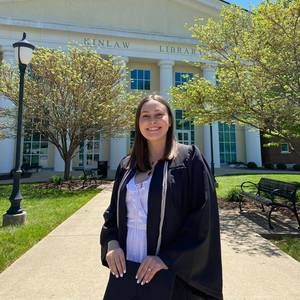 Meet your Posher, Emily